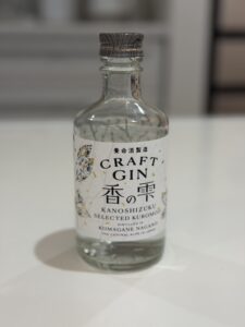 養命酒製造のクラフトジン香の雫のボトル