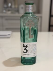 No.3 ロンドンドライジンのボトル、鍵のモチーフ付き